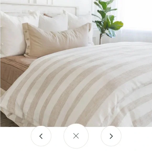 Beddys Hayden Full Size Duvet. Ivory & Hazelnut Striped. Woven Cotton. New. - Picture 4 of 12